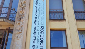 ՀՀ դեսպանության առաջին քարտուղար Անահիտ Կարապետյանը Չեխիայի Լիդիցե քաղաքում մասնակցեց Լիդիցեի կերպարվեստի մանկական միջազգային 49-րդ ցուցահանդեսի մրցանակաբաշխության արարողությանը