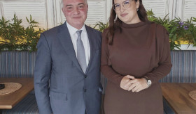 On February 1, at the invitation of the Mayor of Novi Sad, Ambassador Hovakimian attended the ceremonial events marking the City Day