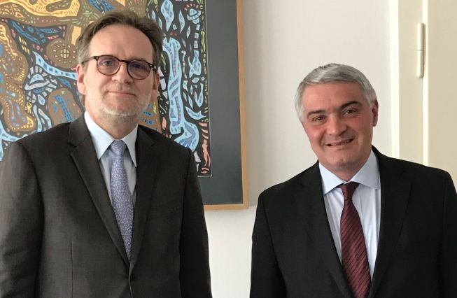 ՀՀ դեսպանի հանդիպումը ՉՀ ԱԳ նախարարի տեղակալի հետ