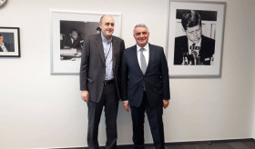 ՀՀ դեսպան Աշոտ Հովակիմյանի հանդիպումը Պրահայի Եվրոպա/Ազատություն» ռադիոկայանի նախագահ Ջեյմի Ֆլայի հետ
