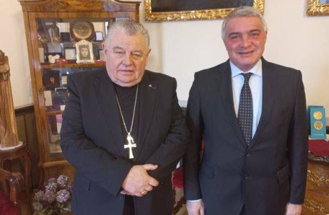 On December 15, Ambassador Ashot Hovakimian visited the Archbishop of Prague, Cardinal Dominic Duka
