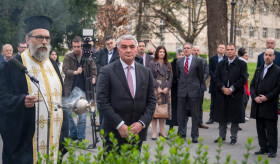 The wreath laying ceremony  on the occasion of the 108th anniversary of the Armenian Genocide