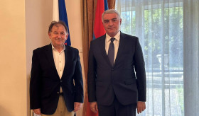 Ambassador Ashot Hovakimian hosted Michael Žantovský, the acknowledged human rights defender, close associate of the President Václav Havel, diplomat, writer, journalist and translator, adviser on foreign policy of the Czech President