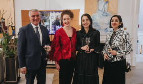 Ambassador Ashot Hovakimian with spouse attended the opening of the personal exhibition of the talented Czech-Armenian artist Tina Palu at the DUŠEK DÉCOR exhibition hall