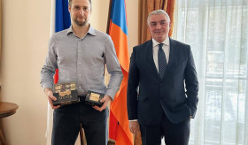 Ambassador Ashot Hovakimian received Davit Zohrabyan Myšák, the founder of the "Bohaya" company