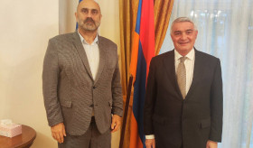 ՀՀ դեսպան Աշոտ Հովակիմյանը հյուրընկալեց Չեխիայի Խորհրդարանի Պատգամավորների պալատի պատգամավոր, Քրիստոնեա-դեմոկրատական կուսակցության (KDU-ČSL) պատգամավորական խմբի ղեկավար, Հայաստան-Չեխիա պատգամավորական բարեկամական խմբի անդամ Ալեշ Դուֆեկին