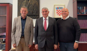 On September 29, within the framework of the working visit to Croatia, Ambassador Ashot Hovakimian visited the Ivo Pilar Institute of Social Sciences in Zagreb