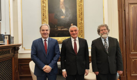 On March 2, Ambassador Ashot Hovakimian met with the President of the Czech Academy of Sciences, Prof. Radom&iacute;r P&aacute;nek