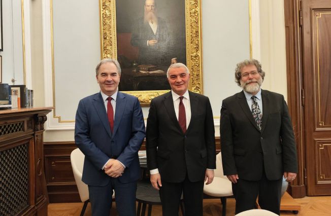 On March 2, Ambassador Ashot Hovakimian met with the President of the Czech Academy of Sciences, Prof. Radom&iacute;r P&aacute;nek